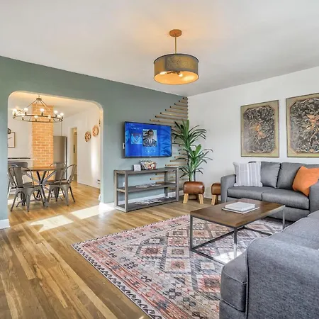 Pikes Breeze - Premier Locale Workcation Hub Apartment